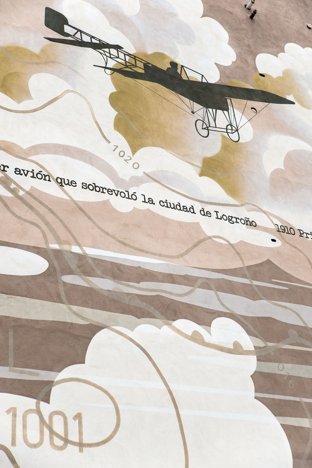 Obra número 11. Mural Primer vuelo sobre Logroño realizado por Raul Rodera RIoja